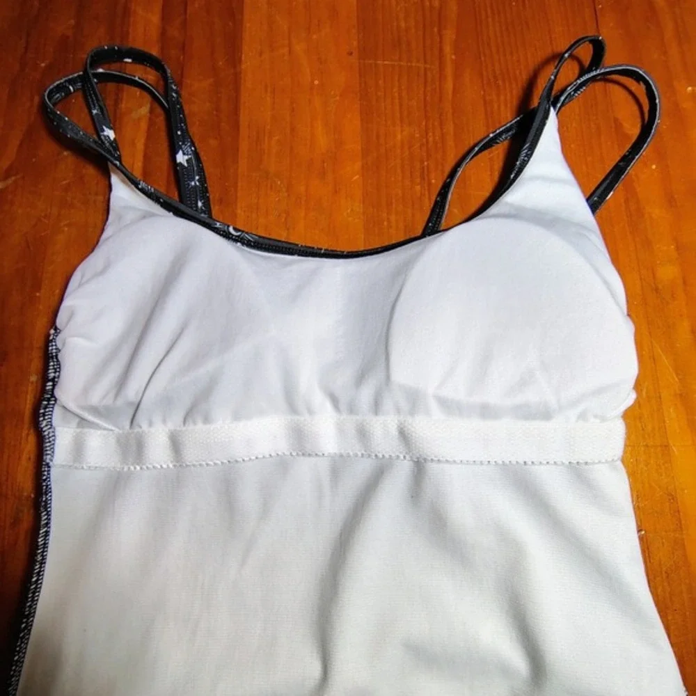 No Boundaries Gray Sun Moon Star Print One Piece Swimsuit - M‎ (7-9) pool
